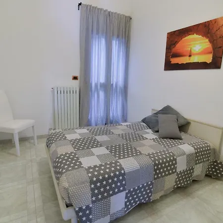 招待所 A Pochi Passi 滨海波利尼亚诺