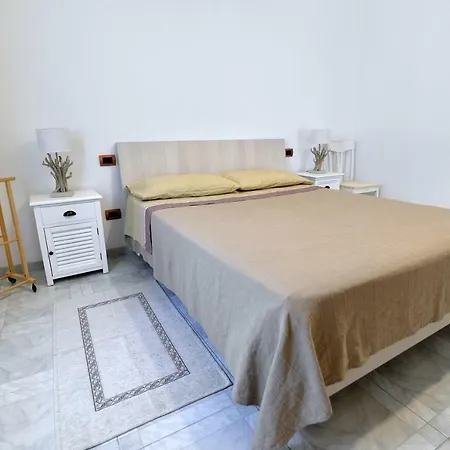 Pensión A Pochi Passi 4*